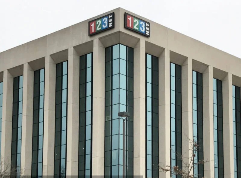 123Net DC1 building exterior, Southfield, Michigan